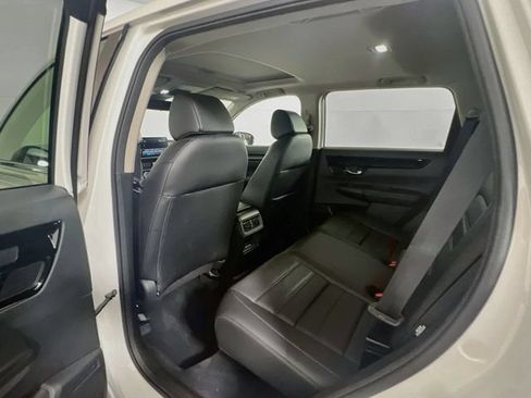 Used 2024 Honda CR-V EX-L image 17