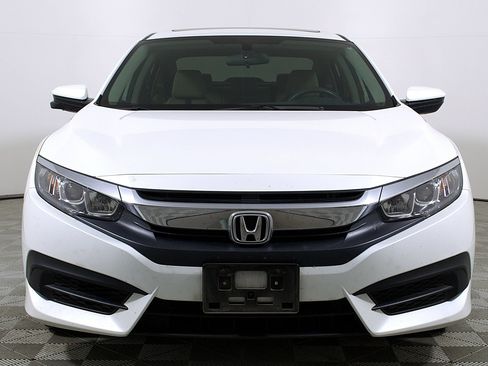 Used 2017 Honda Civic EX image 5