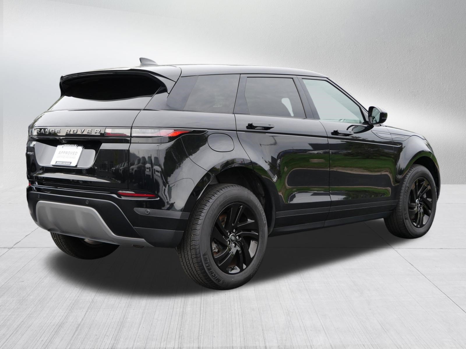 Used 2025 Land Rover Range Rover Evoque S AWD/4WD image 5