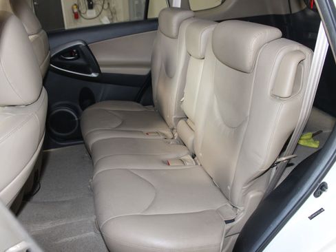 Used 2011 Toyota RAV4 Limited w/ Limited Extra Value Pkg FWD image 20