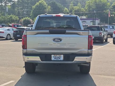 Used 2025 Ford F150 XLT w/ Equipment Group 301A Standard AWD/4WD image 12