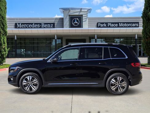 Used 2026 Mercedes-Benz GLB 250 image 3