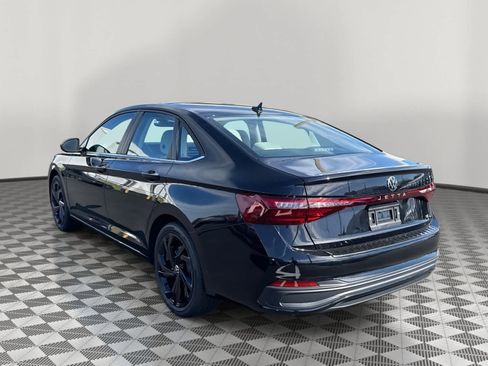 New 2026 Volkswagen Jetta SE image 5