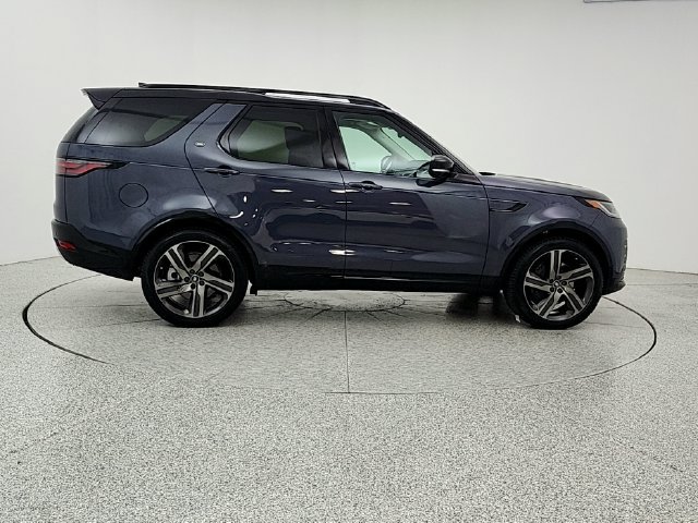 New 2026 Land Rover Discovery Limited Edition AWD/4WD image 4