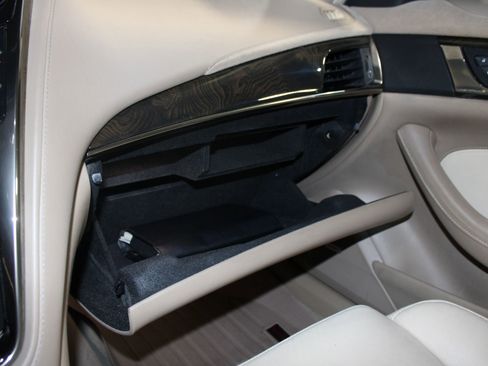 Used 2015 Cadillac CTS Performance image 26