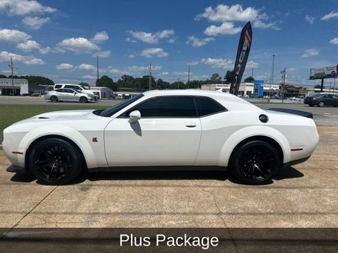 Used 2023 Dodge Challenger R/T Scat Pack RWD image 6