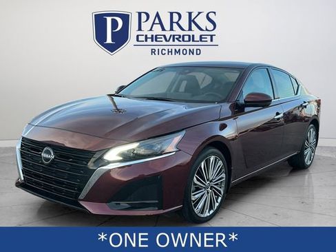 Used 2024 Nissan Altima 2.5 SL image 3