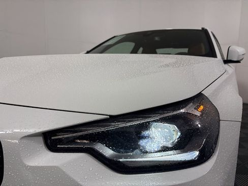 Certified 2024 BMW 230i Coupe w/ Convenience Package image 9