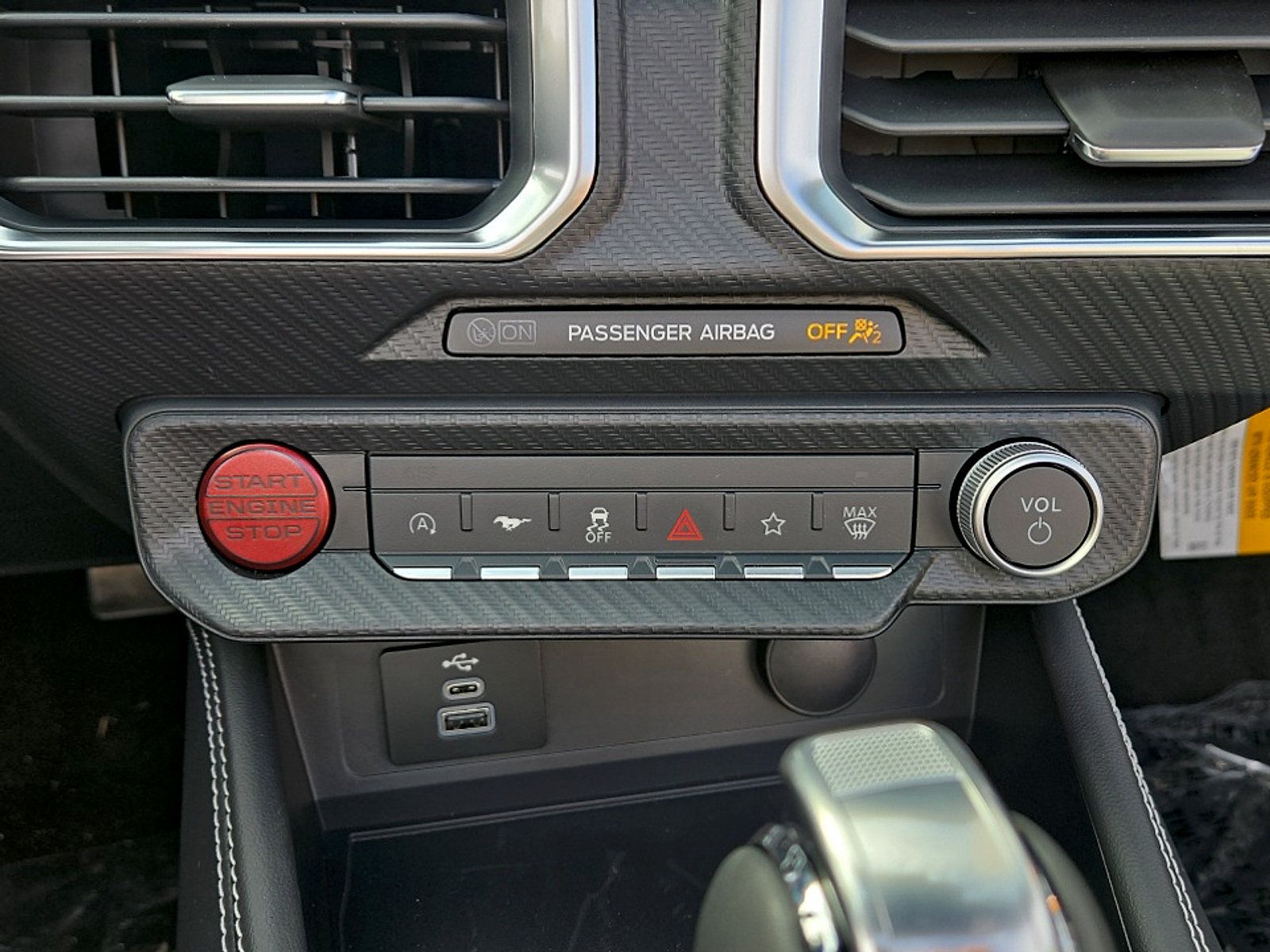 Used 2026 Ford Mustang Premium RWD image 19