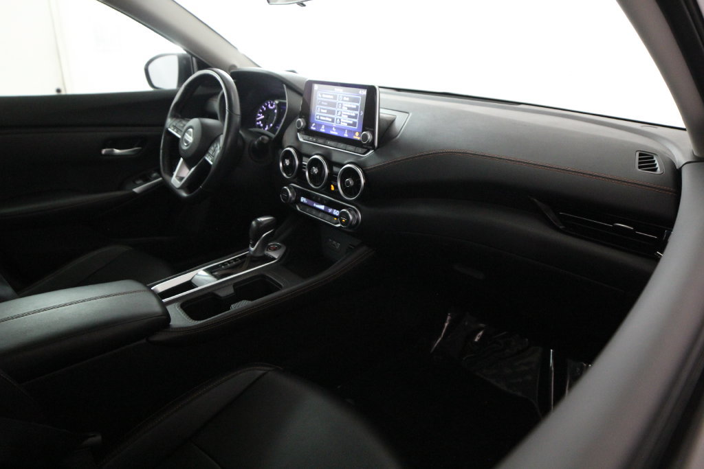 Used 2022 Nissan Sentra SR w/ SR Premium Package FWD image 50
