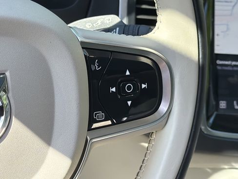 Certified 2023 Volvo XC90 B5 Core w/ Protection Package Premier image 21