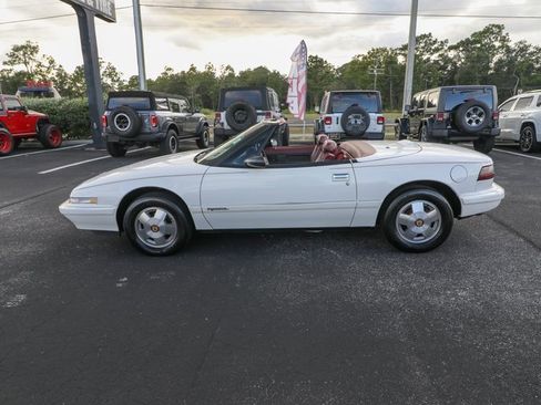 Used 1990 Buick Reatta Convertible image 5