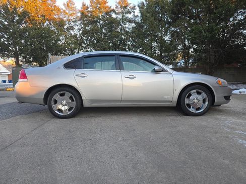 Used 2008 Chevrolet Impala SS w/ Convenience Package image 2