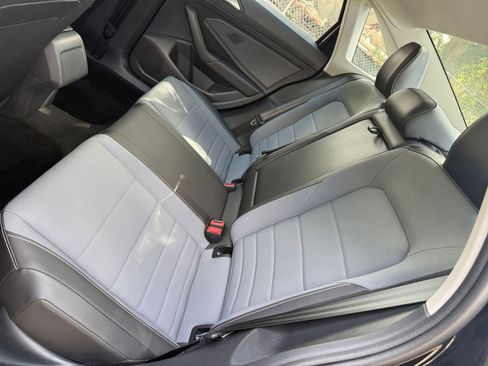 Used 2025 Volkswagen Jetta SE image 20