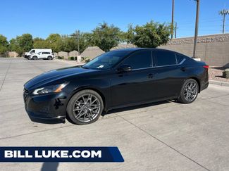 Used 2023 Nissan Altima 2.0 SR FWD video 1
