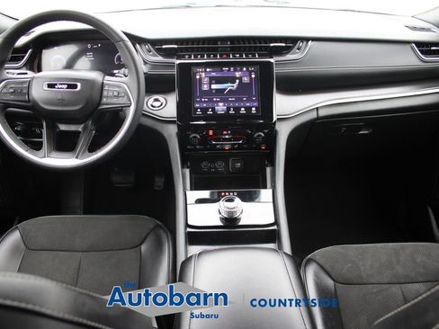 Used 2024 Jeep Grand Cherokee L Laredo AWD/4WD image 23