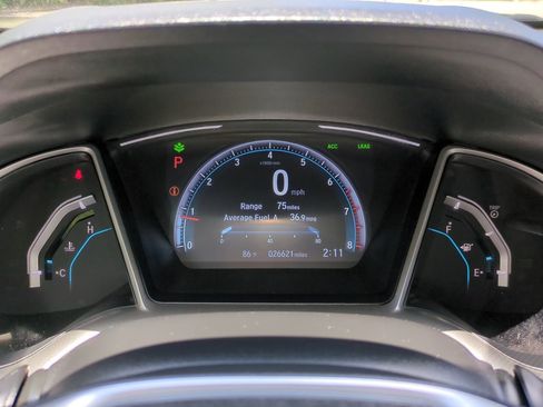 Used 2020 Honda Civic EX image 26