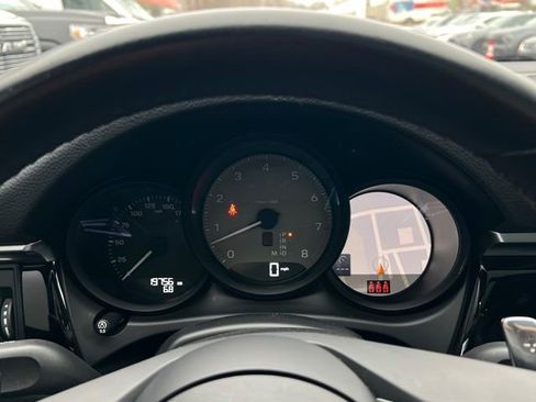 Used 2023 Porsche Macan S image 21