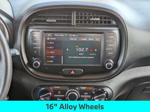 Used 2023 Kia Soul LX w/ Option Group 015 image 23