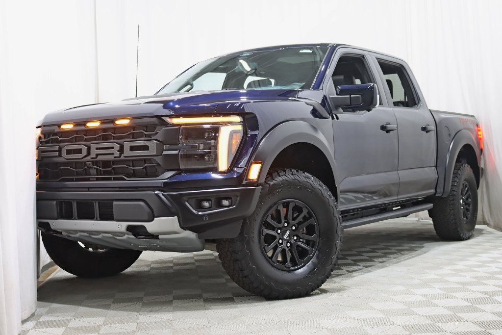 Used 2025 Ford F150 Raptor AWD/4WD image 6
