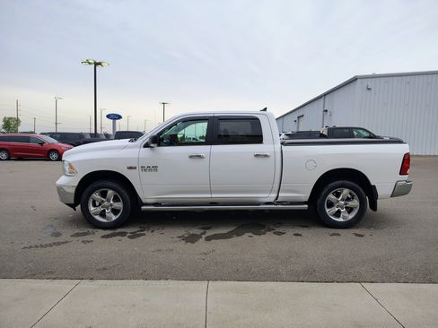 Used 2016 RAM 1500 Big Horn AWD/4WD image 5