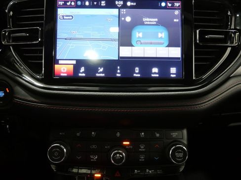 Used 2024 Dodge Durango GT AWD/4WD image 21
