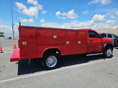 Used 2019 RAM 5500 Tradesman AWD/4WD image 4