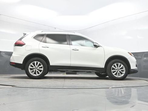 Used 2019 Nissan Rogue SV AWD/4WD image 42
