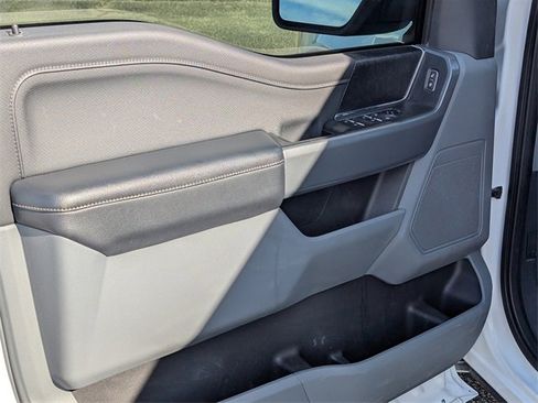 Used 2022 Ford F150 XLT w/ Equipment Group 301A Mid image 18