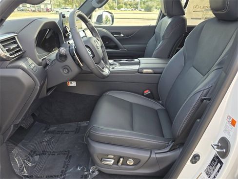New 2026 Lexus LX 600 4WD w/ Luxury Package image 24
