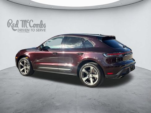 Used 2023 Porsche Macan AWD/4WD image 3