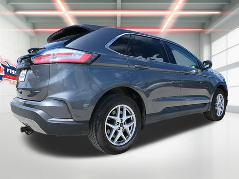 Used 2024 Ford Edge SEL AWD/4WD image 3