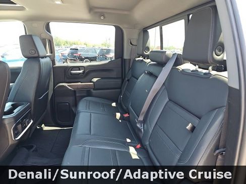 Used 2022 GMC Sierra 1500 Denali w/ Denali Premium Package image 29