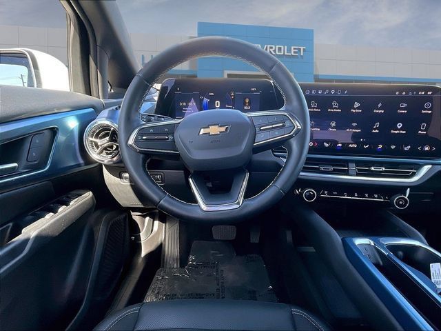 Certified 2024 Chevrolet Equinox EV LT w/ LPO, Active Package FWD image 10