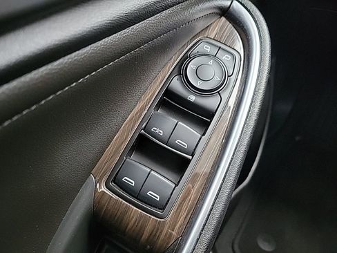 Used 2024 Chevrolet Malibu LT image 24