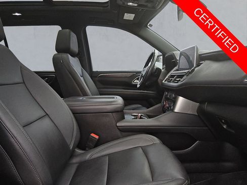 Used 2022 Chevrolet Tahoe Z71 w/ Z71 Off-Road Package image 15