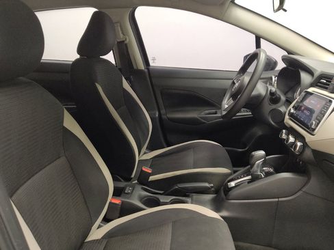 Used 2021 Nissan Versa SV FWD image 21