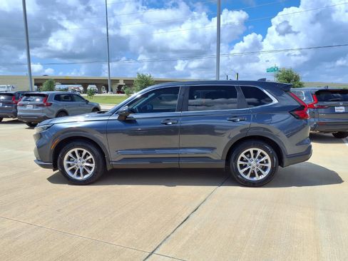Used 2023 Honda CR-V EX image 3