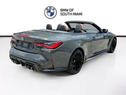 Used 2023 BMW M4 xDrive Competition w/ M Carbon Exterior Package AWD/4WD image 7