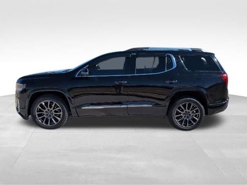 Used 2023 GMC Acadia Denali w/ Black Diamond Edition AWD/4WD image 4