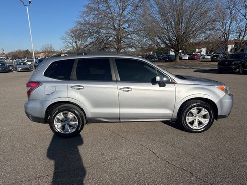 Used 2014 Subaru Forester 2.5i Premium w/ Popular Package #2 image 6