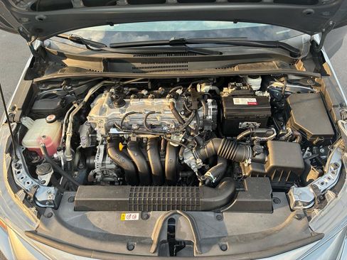 Used 2020 Toyota Corolla LE FWD image 32
