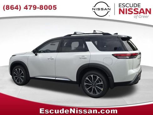 New 2026 Nissan Pathfinder Platinum AWD/4WD image 5