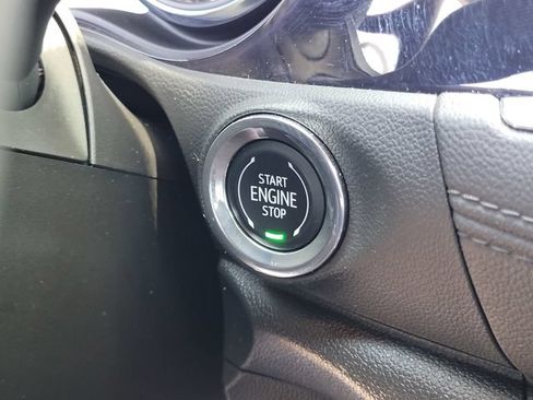 Used 2023 Buick Encore GX Essence w/ Experience Buick Package FWD image 28