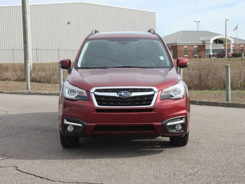 Used 2018 Subaru Forester 2.5i Touring w/ Popular Package #2 image 3