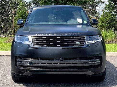 New 2026 Land Rover Range Rover Long Wheelbase Autobiography AWD/4WD image 3