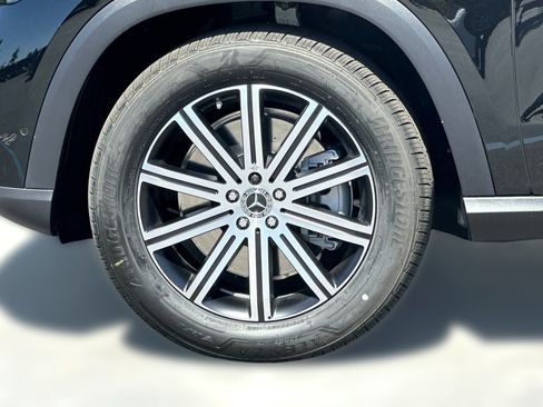 New 2026 Mercedes-Benz GLE 450e 4MATIC image 12