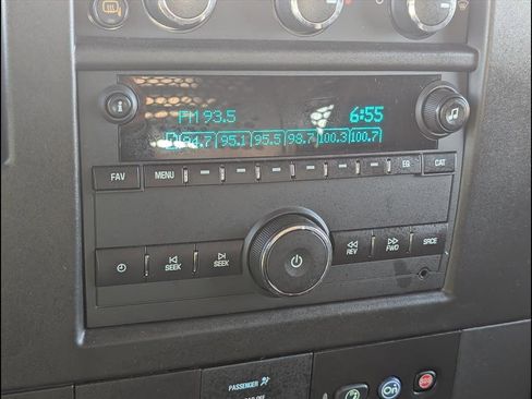 Used 2022 GMC Savana 2500 w/ Driver Convenience Package image 14