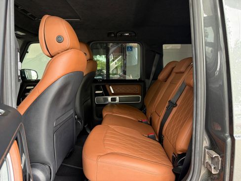 Used 2021 Mercedes-Benz G 550 image 34
