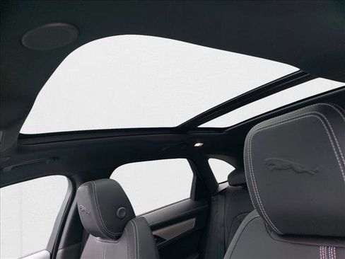 New 2026 Jaguar F-PACE R-Dynamic S AWD/4WD image 26